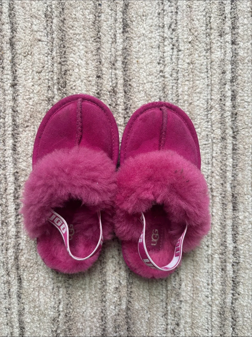 UGG Kids Bright Pink Shearling Slide with Logo Strap